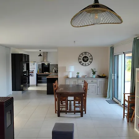 Nyaraló Maison De *